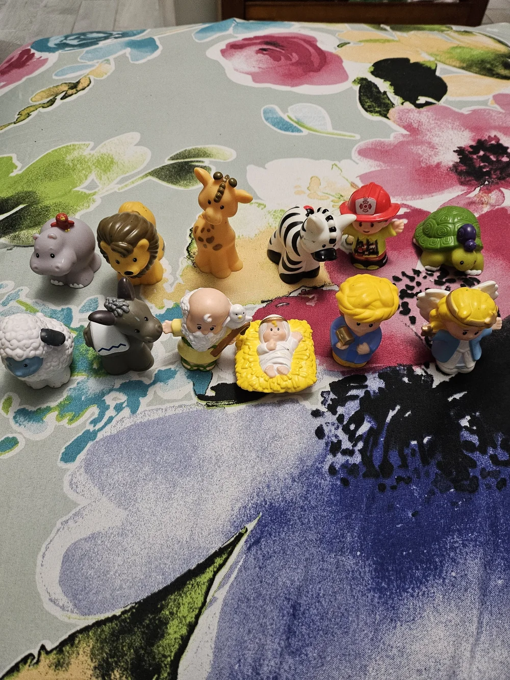 12-Piece Kids Animal & Character Figure Set - Multicolor